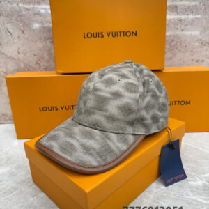 Louis Vuitton Cap