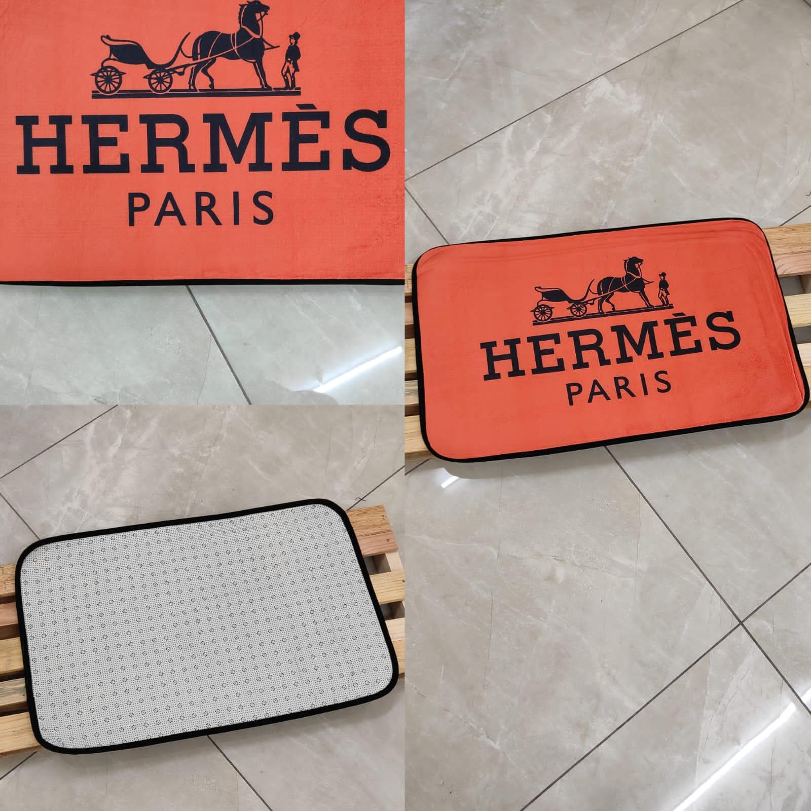 Hermes door mat